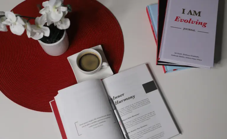 The Best Personal Development Journals to Elevate Your Growth (2025 Guide)
