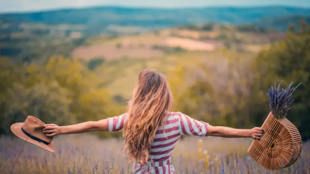 Letting Go: The Art of Releasing What No Longer Serves You Letting Go: The Art of Releasing What No Longer Serves You