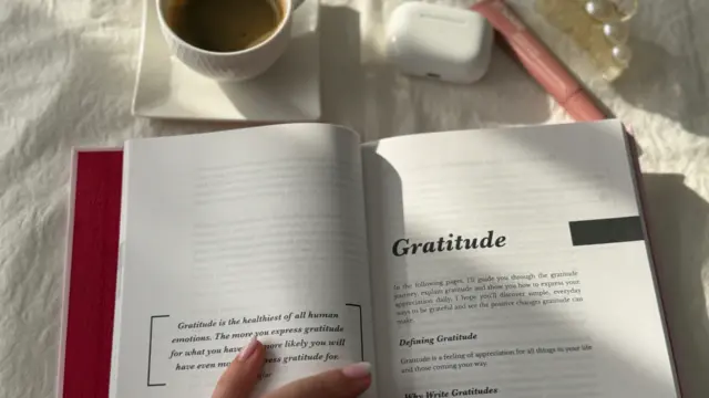 Gratitude Journaling Guide for Mindful Growth