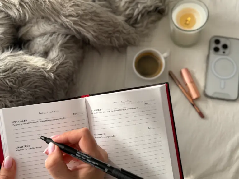 How to Reframe Negative Thoughts and Build a Positive Mindset