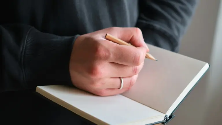 Gratitude Journaling for Men: Why It’s Not Just for Women