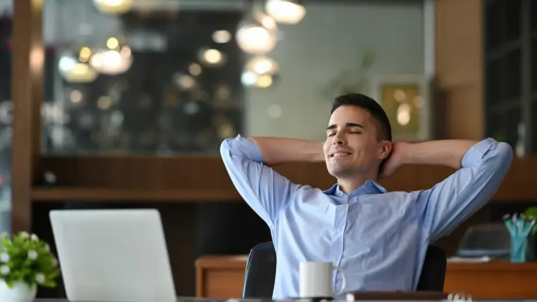 Goal Visualization: How to See Your Goals Clearly and Stay Emotionally Aligned