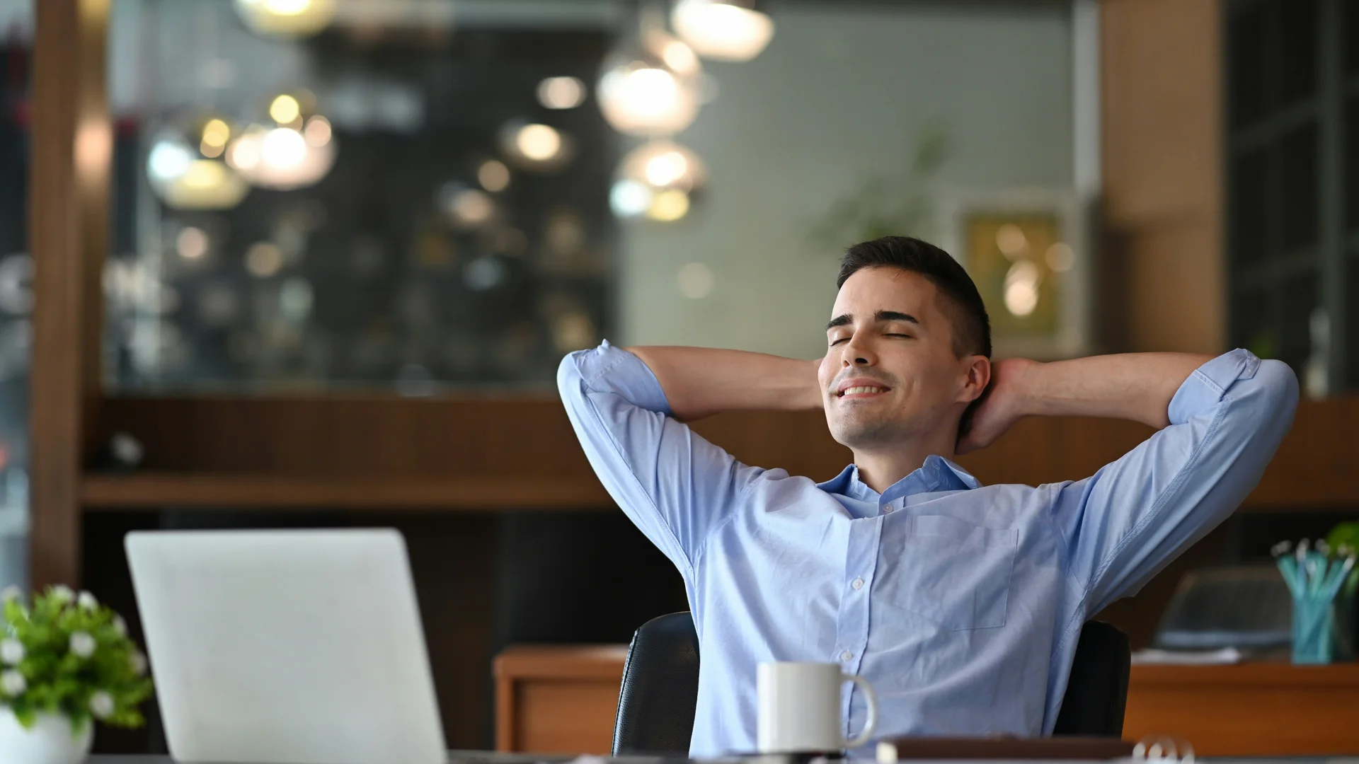Goal Visualization: How to See Your Goals Clearly and Stay Emotionally Aligned